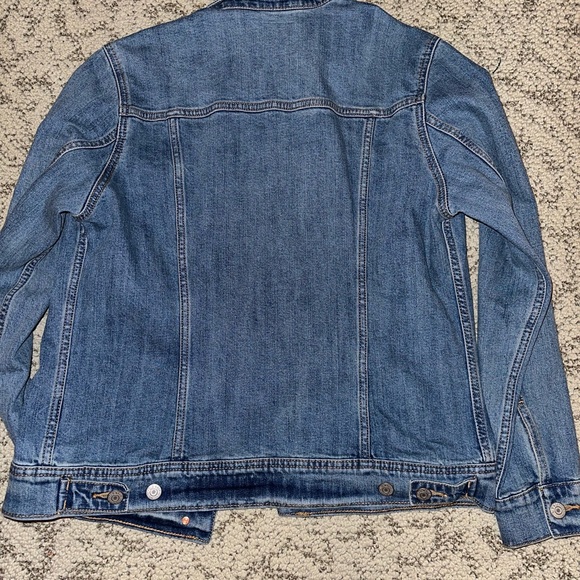 Old Navy Jean Jacket (M) - Picture 4 of 4